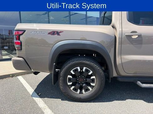 Used 2023 Nissan Frontier PRO-4X w/ Pro Convenience Package AWD/4WD image 14