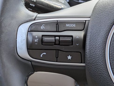Certified 2024 Kia Sportage EX FWD image 19