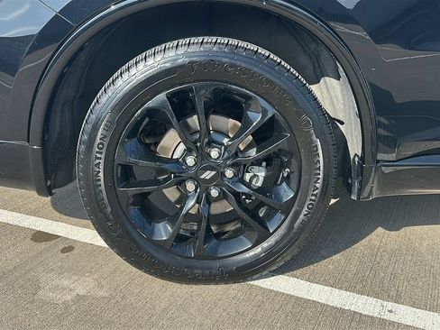 Used 2020 Dodge Durango R/T w/ Blacktop Package RWD image 18