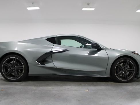 Used 2024 Chevrolet Corvette Stingray Coupe w/ Z51 Performance Package image 11