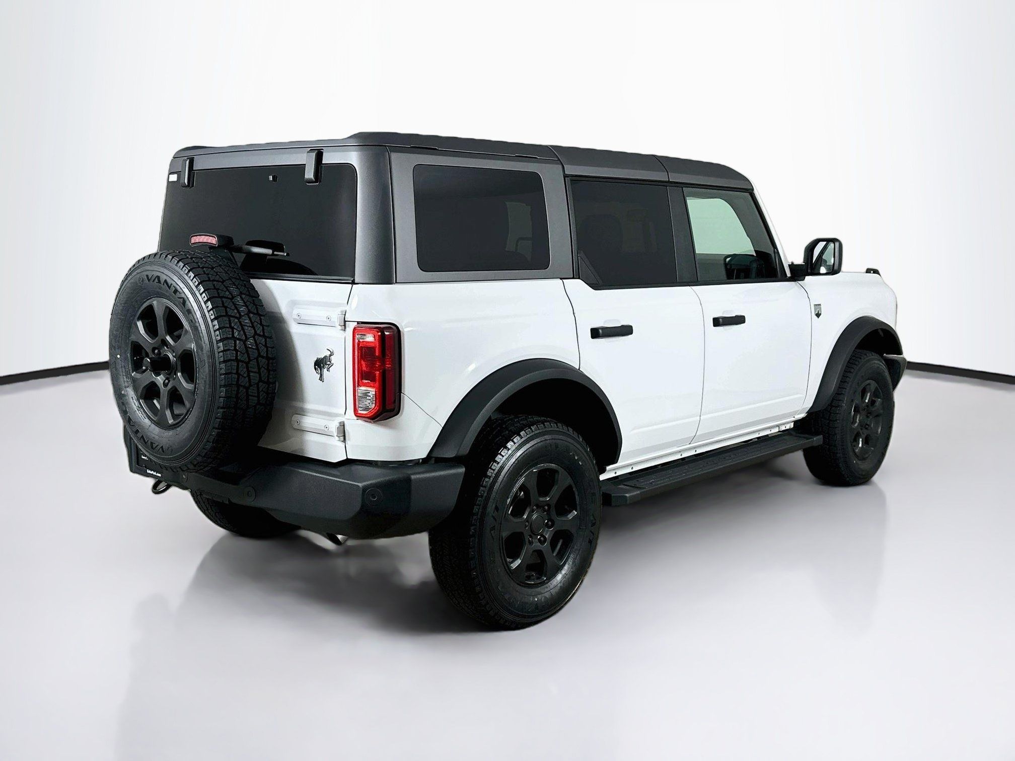 Used 2024 Ford Bronco Big Bend AWD/4WD image 9