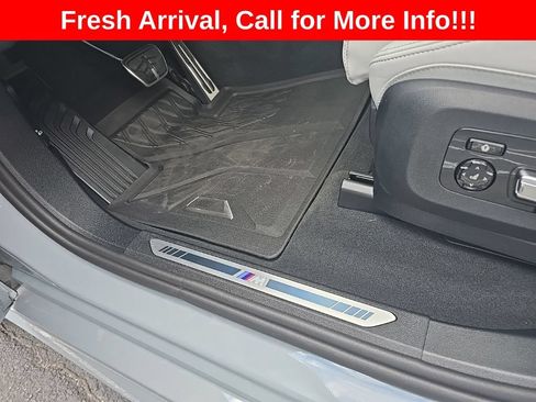 Used 2026 BMW X5 xDrive40i w/ M Sport Package AWD/4WD image 25