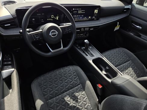 New 2026 Nissan Kicks SV image 16