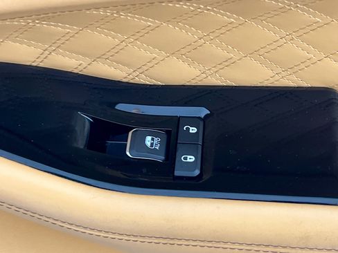 Used 2022 Jeep Grand Cherokee Summit image 32