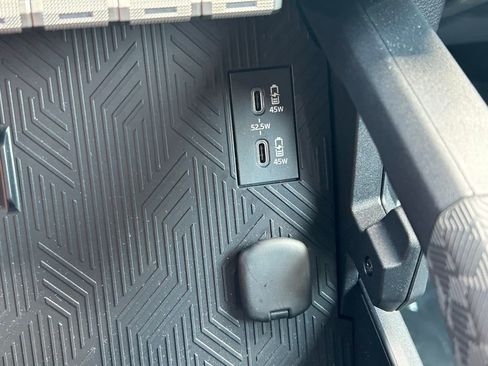Used 2025 Toyota 4Runner SR5 RWD image 29