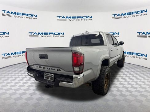 Used 2021 Toyota Tacoma SR5 RWD image 5