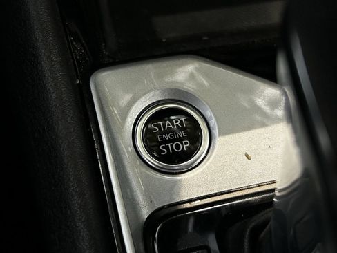 Used 2024 Nissan Altima 2.5 SV FWD image 23