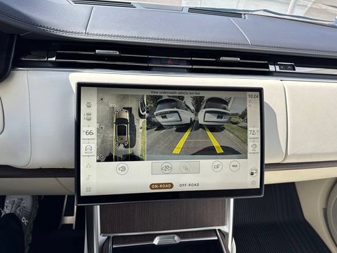 New 2026 Land Rover Range Rover Long Wheelbase SE AWD/4WD image 26