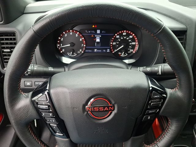 Used 2024 Nissan Frontier PRO-4X w/ Technology Package AWD/4WD image 18
