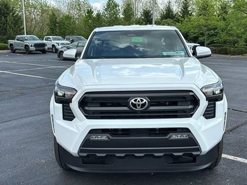 New 2026 Toyota Tacoma SR5 image 6