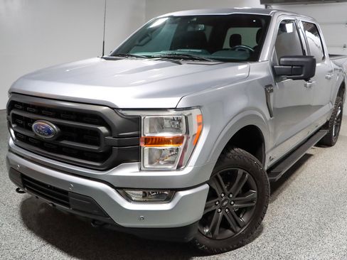 Used 2021 Ford F150 XLT w/ Equipment Group 301A Mid image 32