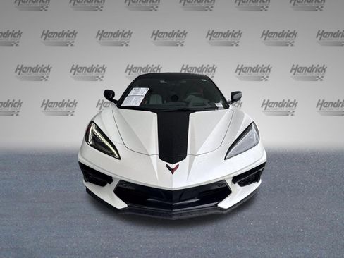 Used 2023 Chevrolet Corvette Stingray Premium Conv w/ Z51 Performance Package RWD image 3