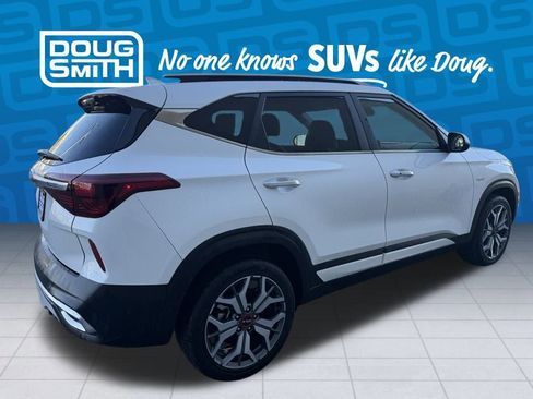 Used 2022 Kia Seltos SX image 4