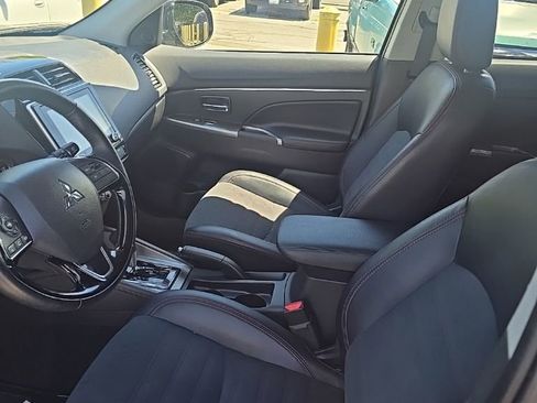 Used 2024 Mitsubishi Outlander Sport SE AWD/4WD image 2