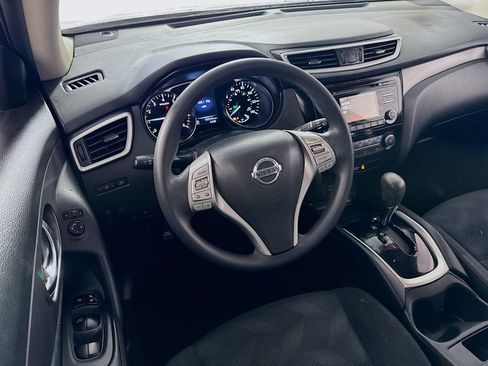 Used 2016 Nissan Rogue S image 21