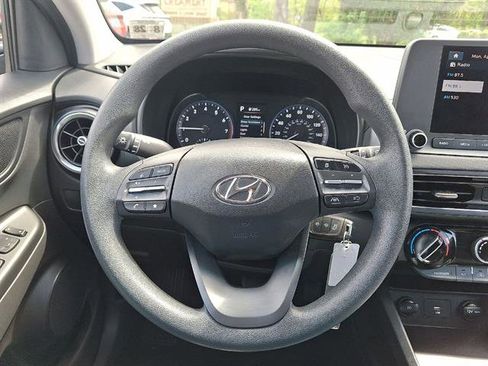Certified 2023 Hyundai Kona SE AWD/4WD image 16