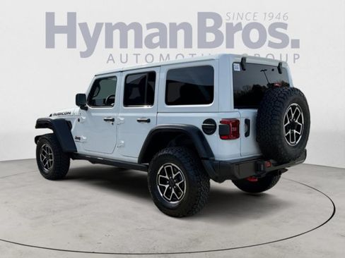 Used 2025 Jeep Wrangler Unlimited Rubicon AWD/4WD image 5