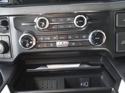 Used 2025 Ford F250 Platinum AWD/4WD image 19