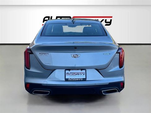 Used 2025 Cadillac CT4 Luxury image 6