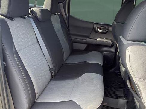 Used 2020 Toyota Tacoma TRD Off-Road w/ Technology Package image 46