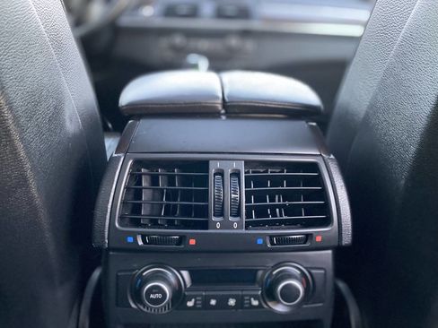 Used 2012 BMW X5 xDrive35d image 20