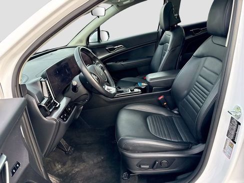 Used 2023 Kia Sportage SX image 24