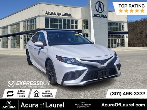 Used 2022 Toyota Camry XSE image 1