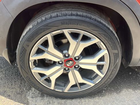 Used 2021 Kia Seltos S AWD/4WD image 8
