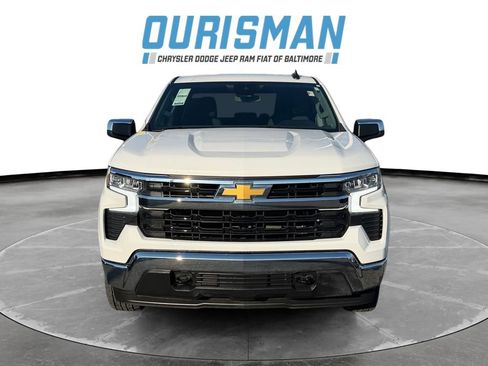 Used 2024 Chevrolet Silverado 1500 LT image 8