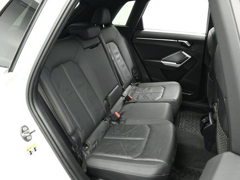 Used 2020 Audi Q3 2.0T Premium Plus w/ Premium Plus Package AWD/4WD image 22