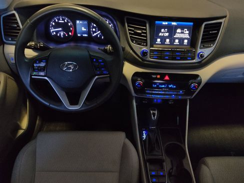 Used 2018 Hyundai Tucson Value FWD image 22