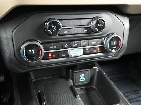 Used 2025 Ford Bronco Big Bend image 34