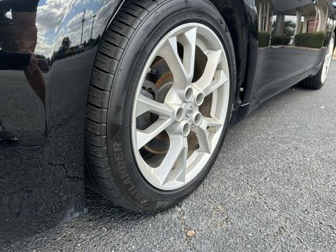 Used 2013 Nissan Maxima 3.5 SV w/ Cold Pkg image 9