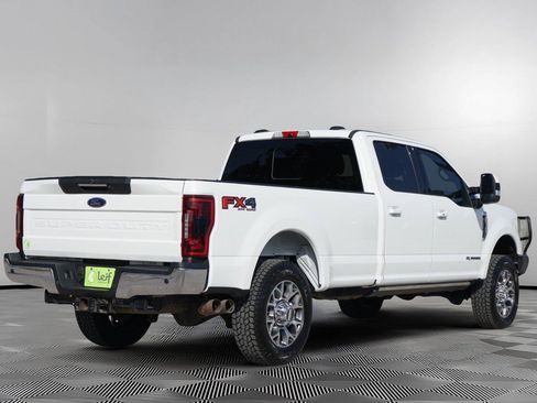 Used 2022 Ford F350 Lariat w/ Lariat Ultimate Package AWD/4WD image 5