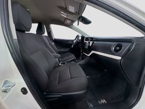 Used 2017 Toyota Corolla iM w/ Carpet Mat Package FWD image 30