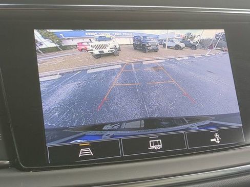 Used 2024 Buick Enclave Essence w/ Experience Buick Package image 21