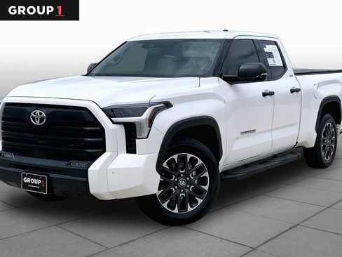 Used 2023 Toyota Tundra SR5 w/ SR5 Convenience Package RWD image 1