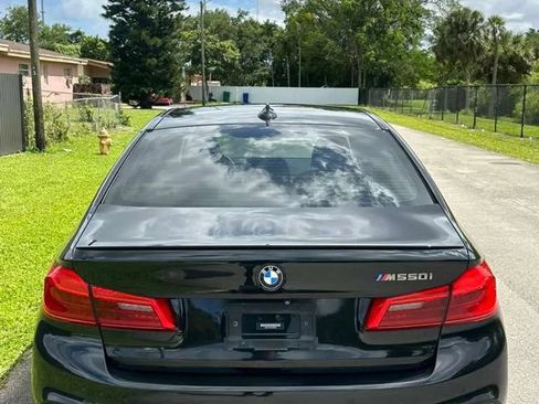 Used 2020 BMW M550i xDrive AWD/4WD image 5