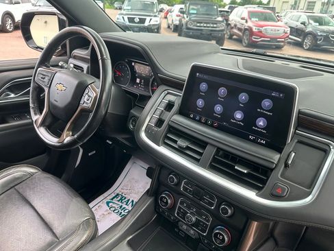 Used 2021 Chevrolet Tahoe High Country w/ Premium Package AWD/4WD image 34