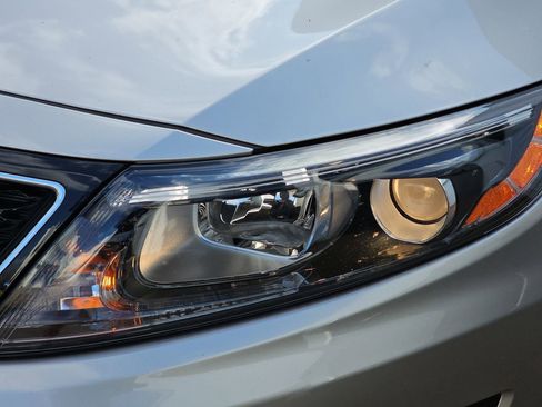 Used 2015 Kia Optima LX image 34