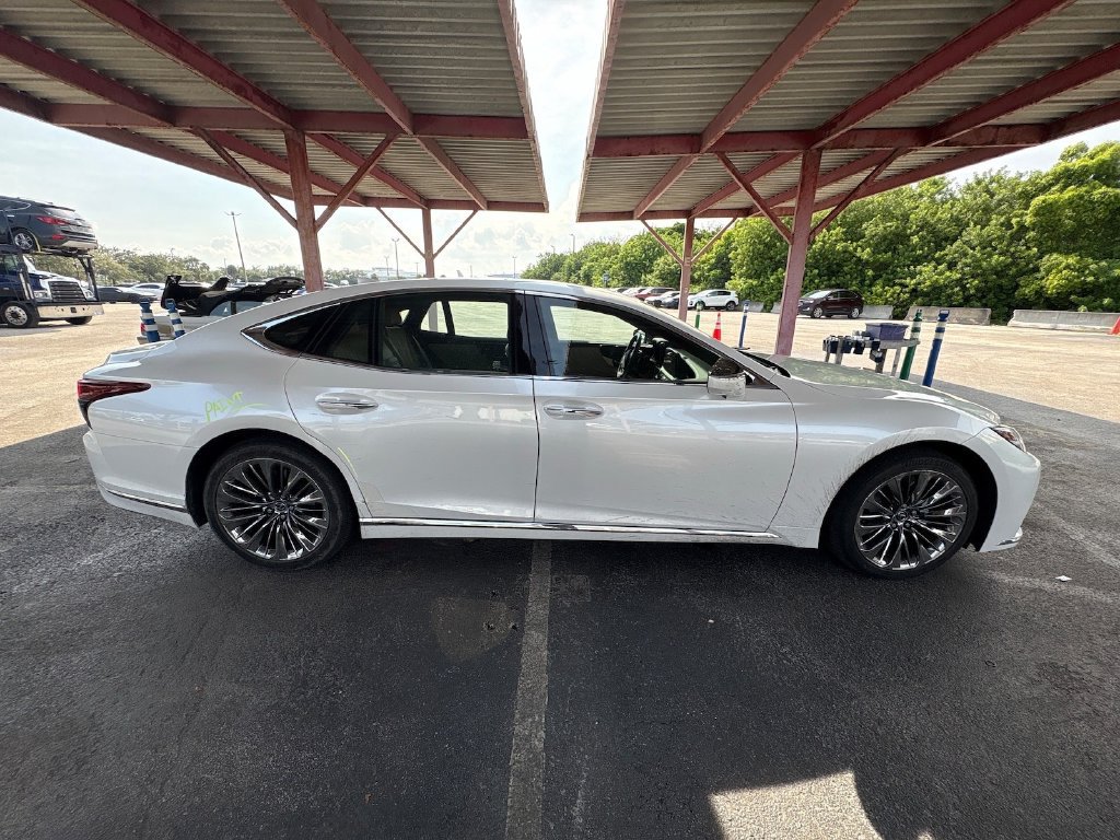 Used 2021 Lexus LS 500 w/ Interior Upgrade Package RWD image 5