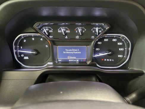 Used 2023 GMC Sierra 3500 SLT w/ SLT Convenience Package image 31