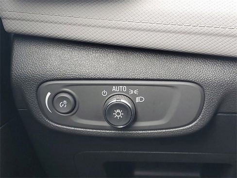 Certified 2024 Chevrolet TrailBlazer LT image 17