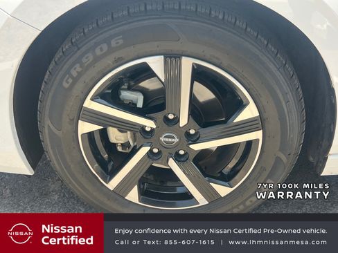 Certified 2024 Nissan Sentra SV FWD image 24