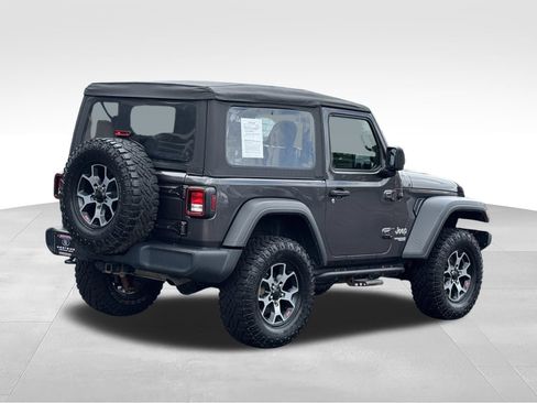 Used 2018 Jeep Wrangler Sport AWD/4WD image 4