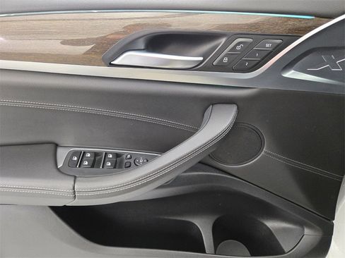 Used 2019 BMW X3 sDrive30i image 24