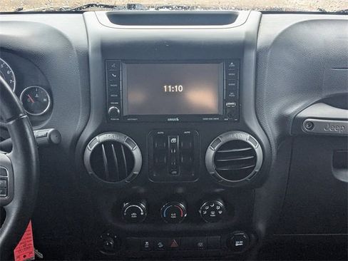 Used 2017 Jeep Wrangler Unlimited Sport image 19