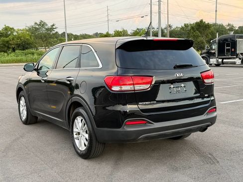 Used 2018 Kia Sorento L FWD image 4