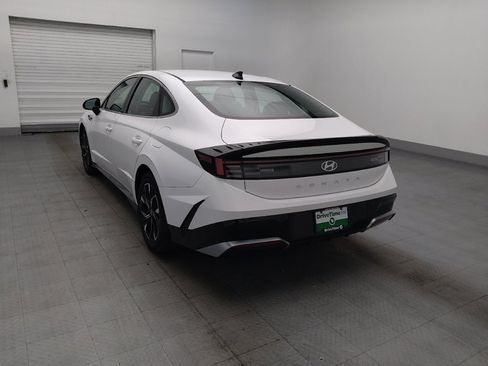 Used 2025 Hyundai Sonata SEL FWD image 5