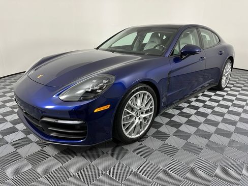 Certified 2022 Porsche Panamera RWD image 7